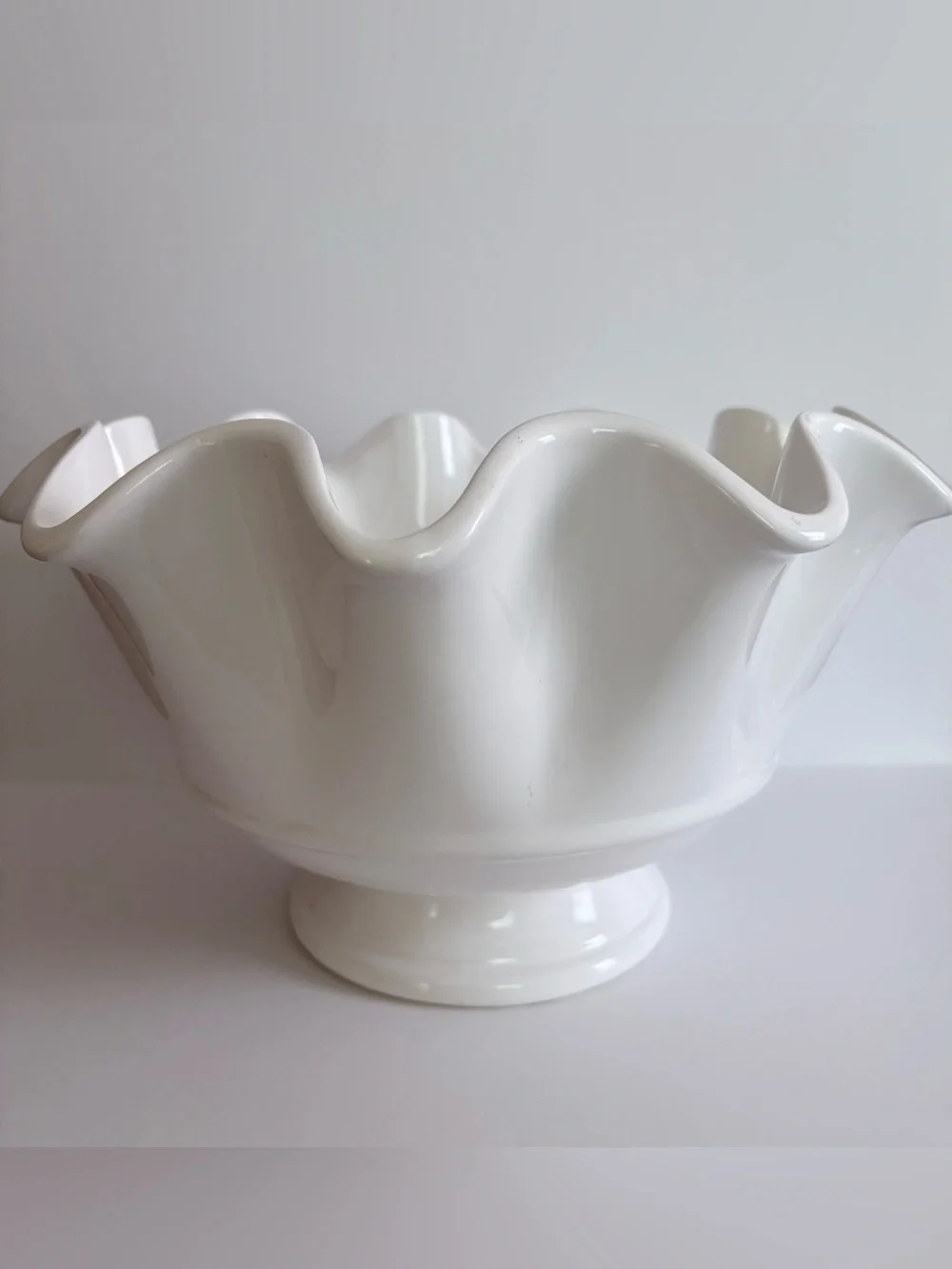 Vintage Pier 1 White Ruffled Pedestal Bowl, Dolomite Ceramic Handkerchief Bowl